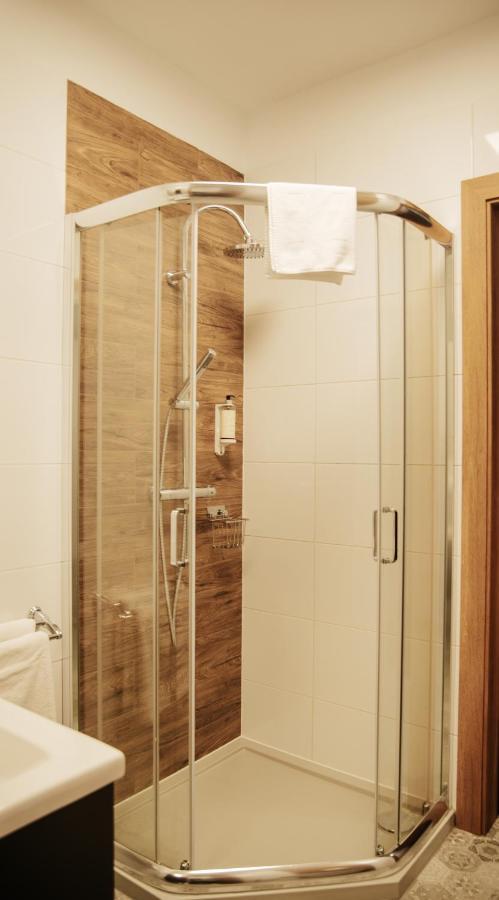 Apartamenty Czestochowa Eu 'Garaz Gratis' ภายนอก รูปภาพ