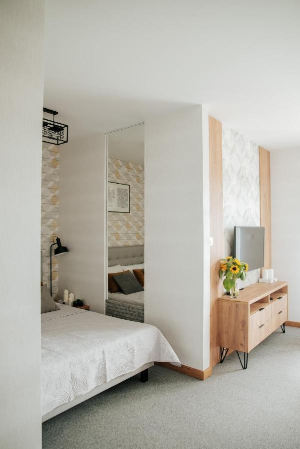 Apartamenty Czestochowa Eu 'Garaz Gratis' ภายนอก รูปภาพ