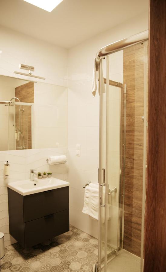 Apartamenty Czestochowa Eu 'Garaz Gratis' ภายนอก รูปภาพ