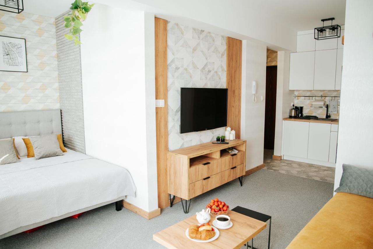 Apartamenty Czestochowa Eu 'Garaz Gratis' ภายนอก รูปภาพ