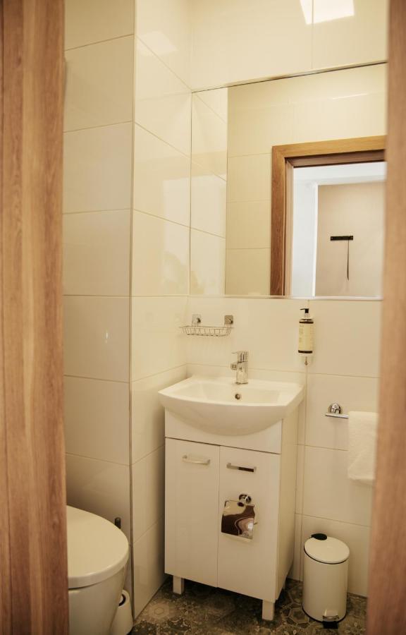 Apartamenty Czestochowa Eu 'Garaz Gratis' ภายนอก รูปภาพ