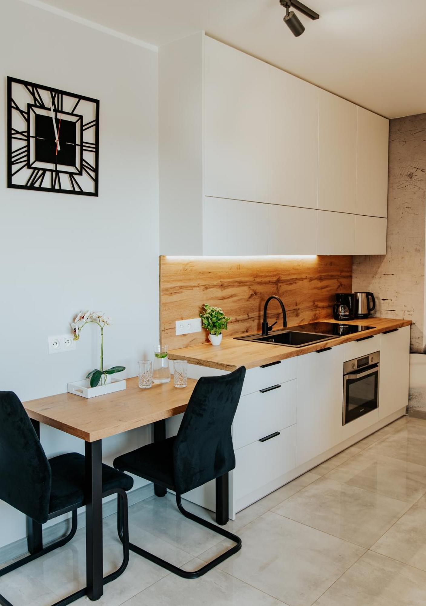 Apartamenty Czestochowa Eu 'Garaz Gratis' ภายนอก รูปภาพ