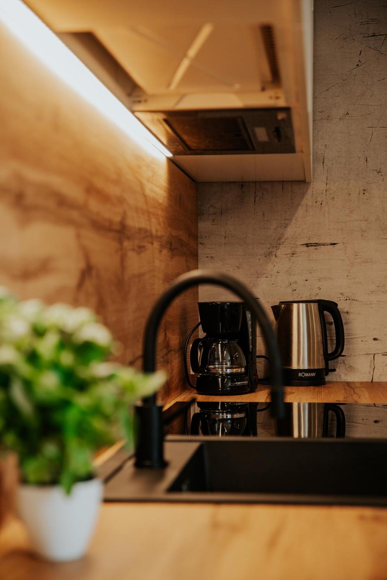 Apartamenty Czestochowa Eu 'Garaz Gratis' ภายนอก รูปภาพ